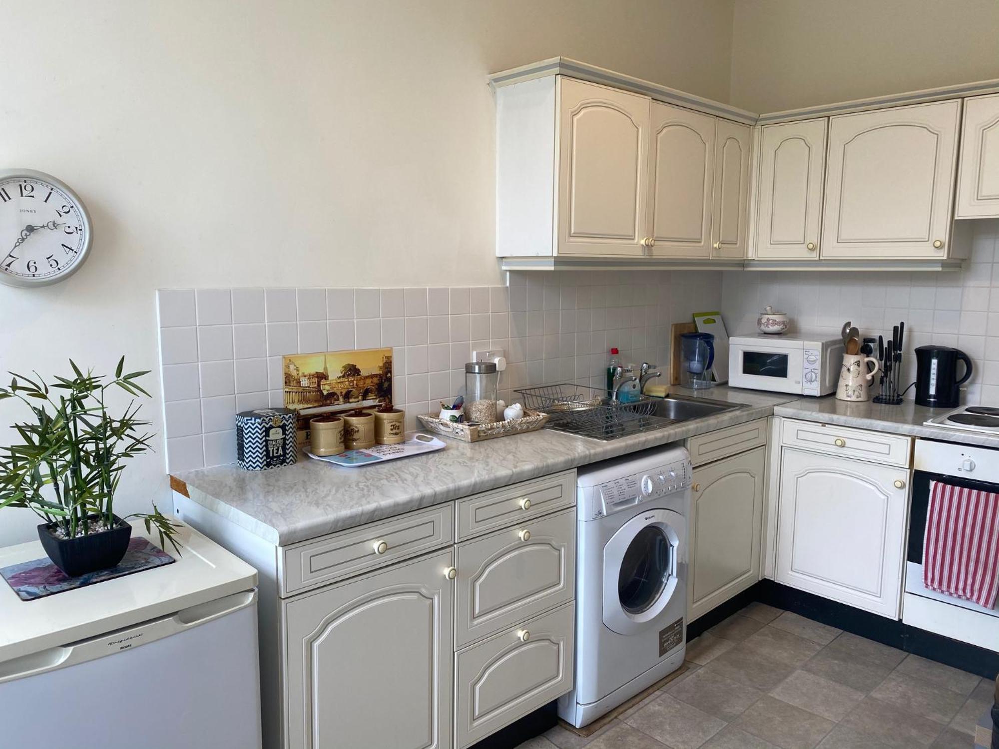 Grosvenor Apartments In Bath - Great For Families, Groups, Couples, 80 Sq M, Parking 外观 照片