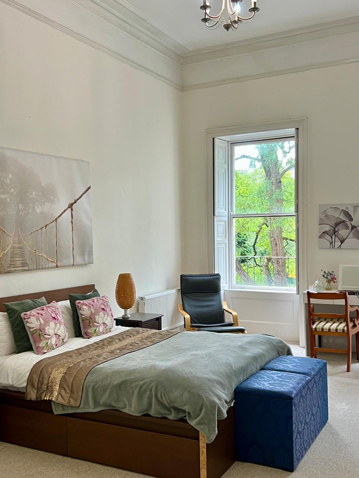 Grosvenor Apartments In Bath - Great For Families, Groups, Couples, 80 Sq M, Parking 外观 照片